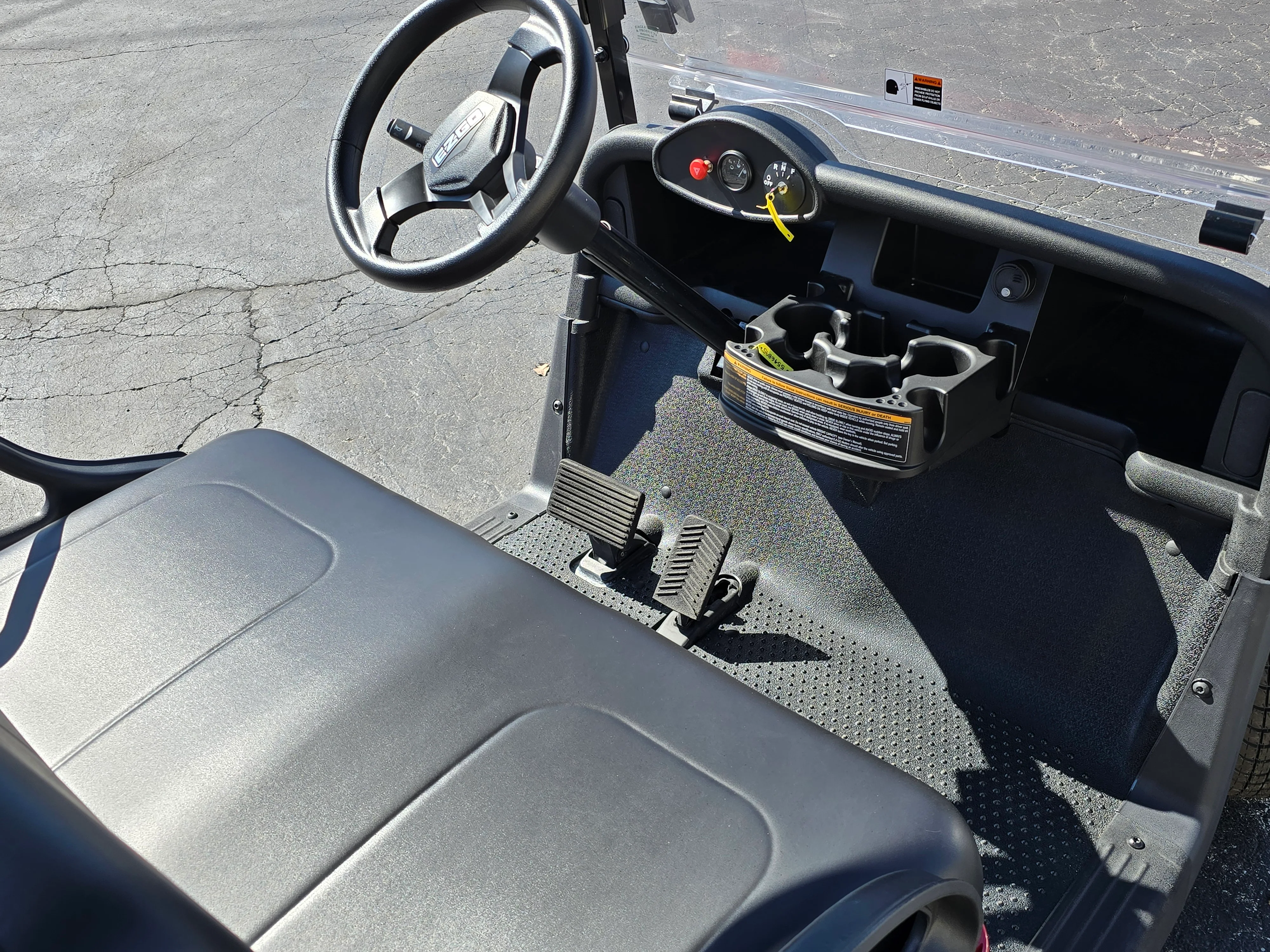 2020 Pre-Owned EZGO RXV - 2 Seater -Red - Image 5
